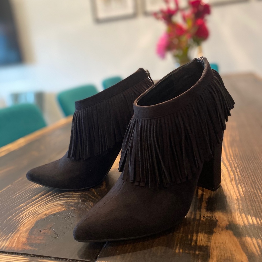 Michael Antonio Sassy Fringe 🔥 Bootie Heels